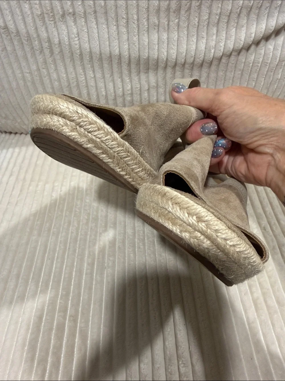 Kenneth Cole Reaction Women’s Taupe Espadrille Wedge Sandals.Worn 2x.Great shape